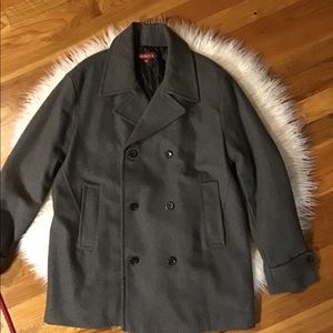 Men’s New with tags gray wool blend  coat size XL